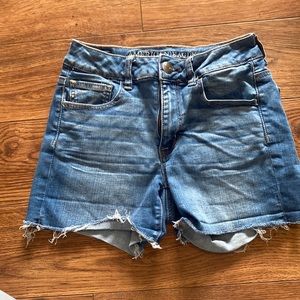 American eagle outfitters high wasted jean shorts size 2 womens